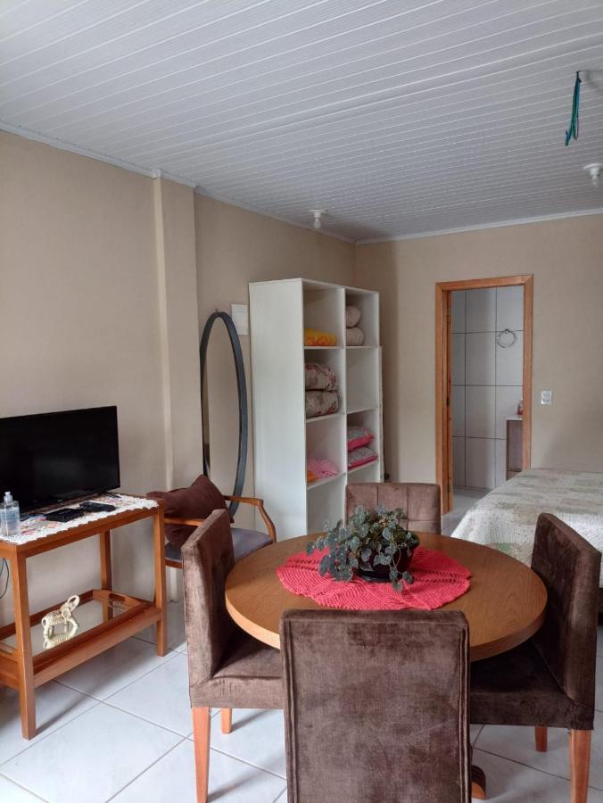 Kitnet Familia Garcia Hotel Gramado Bagian luar foto